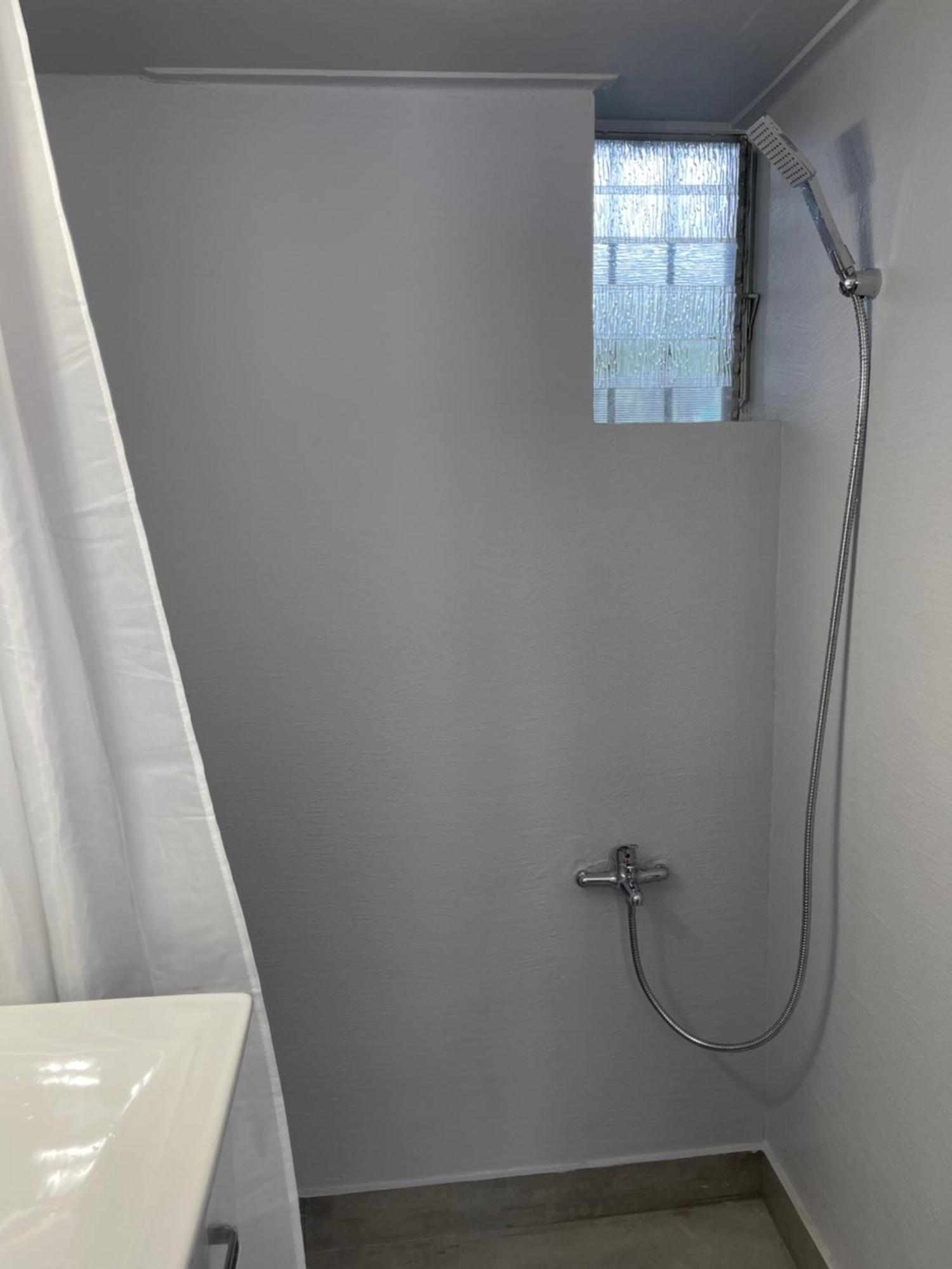Airpoint Renovated Apartment อาร์เตมีดา ภายนอก รูปภาพ